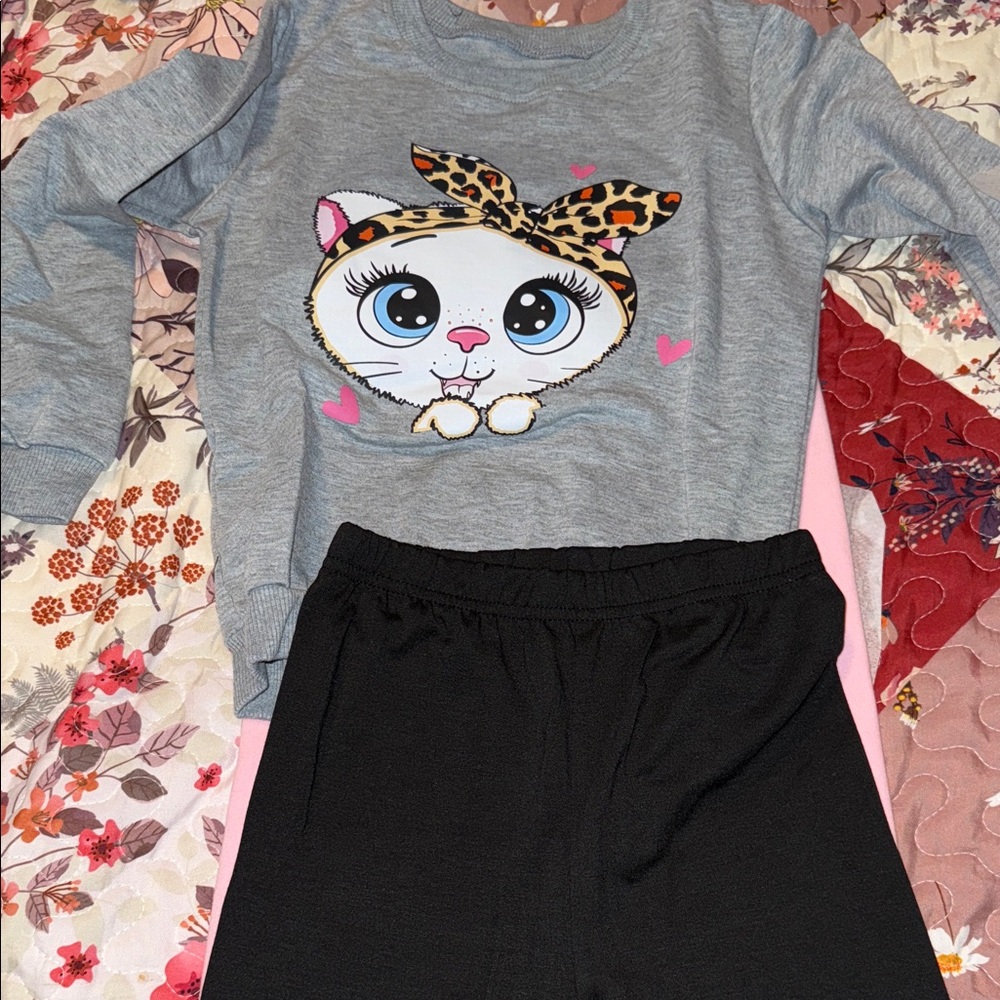 ⭐ 5 for $30 Mix & Match Items.. 
Charming Kids Pajama Set with Cat Design